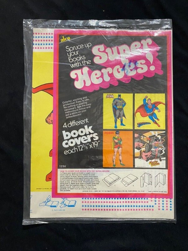 Super Heroes Book Covers -Batman Superman Robin Wonder Woman, raw, ungraded comic book — front cover