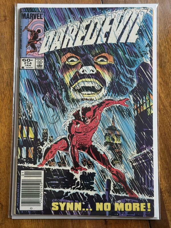 Daredevil #214 (Marvel Comics, 1985), raw comic book in FN- 5.5 condition — front cover