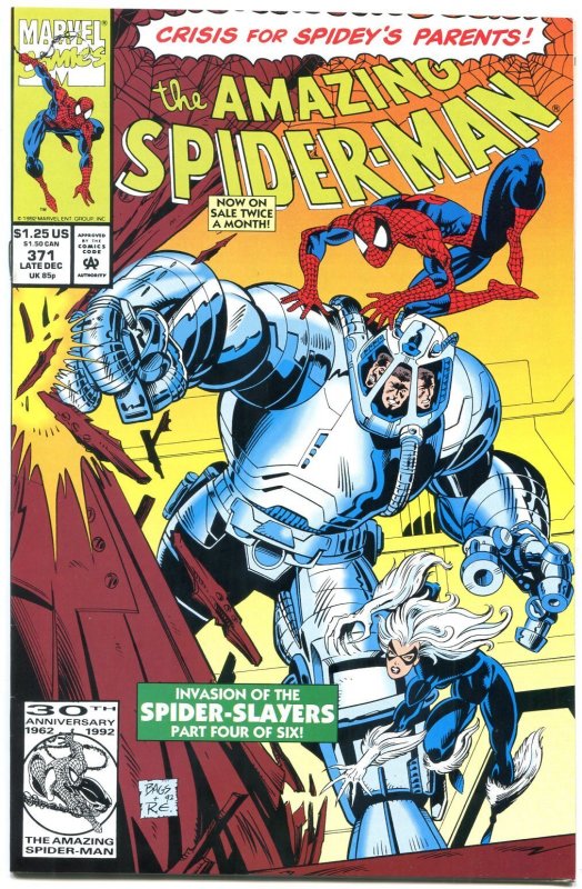 Amazing Spider-Man #371 (Marvel Comics, 1992), raw comic book in VF/NM condition — front cover
