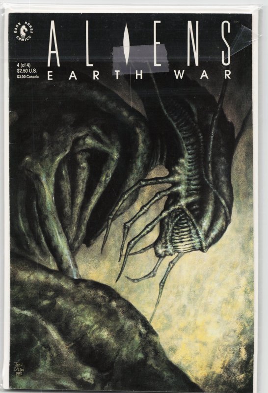 Aliens: Earth War #4 (Dark Horse Comics, 1990), raw, ungraded comic book — front cover