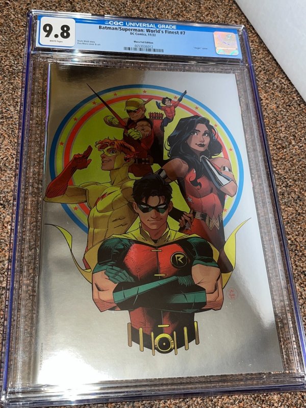 Batman Superman World's Finest #7 (DC Comics), CGC 9.8 graded comic book, Universal Blue label — front cover in its holder
