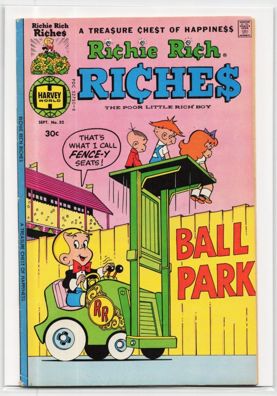 Richie Rich Riches #32 (Harvey Comics, 1977), raw, ungraded comic book — front cover