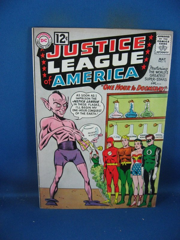 Justice League of America #11 (DC Comics, 1962), raw comic book in VF- condition — front cover