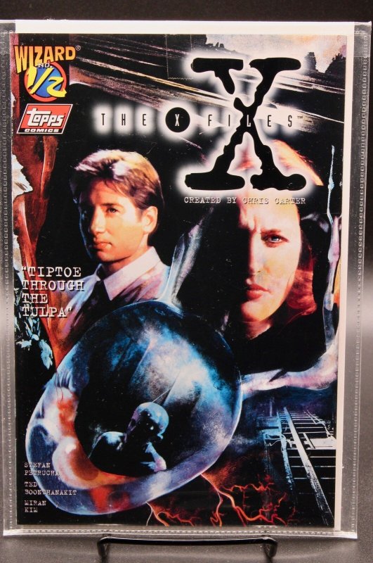 Wizard Presents: The X-Files #1/2 (1996), raw, ungraded comic book — front cover