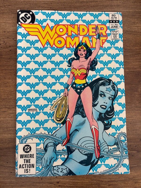 Wonder Woman #304 (DC Comics), raw comic book in NM condition — front cover