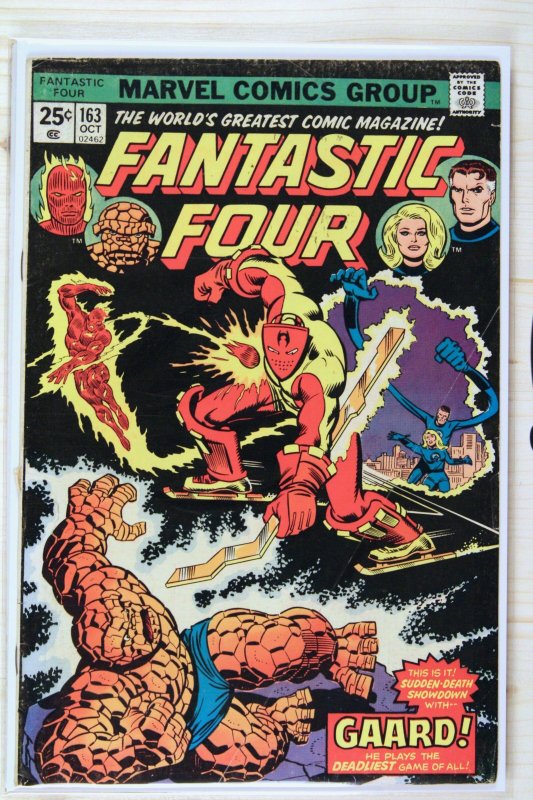 Fantastic Four #163 (Marvel Comics, 1975), raw comic book in FN 6.0 condition — front cover