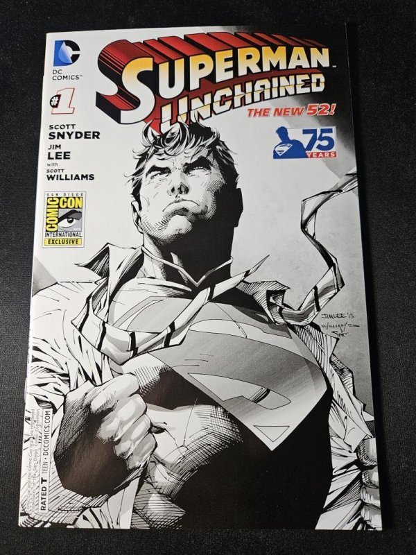 Superman Unchained #1 (DC Comics, 2013), raw comic book in NM condition — front cover