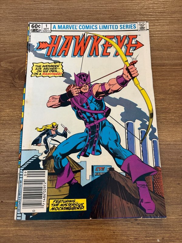 Lot of 4 Hawkeye Marvel Comic Books # 1 2 3 4 Vf-Nm Avengers Hulk Thor 9 J311, raw comic book in NM condition — front cover
