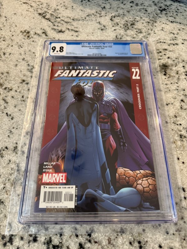 Ultimate Fantastic Four #22 (Marvel Comics), CGC 9.8 graded comic book, Universal Blue label — front cover in its holder