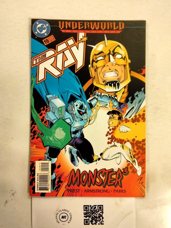 The Ray #19 (DC Comics), raw comic book in NM condition — front cover