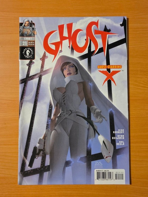 Ghost #21 (Dark Horse Comics, 2000), raw comic book in NM condition — front cover