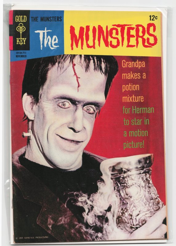 The Munsters #15 (Gold Key Comics, 1967), raw, ungraded comic book — front cover