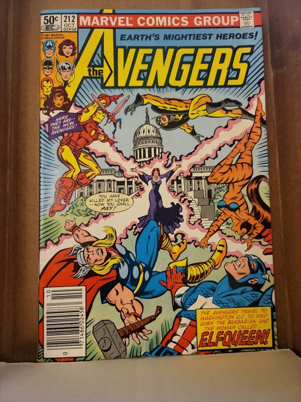 The Avengers #212 (Marvel Comics, 1981), raw, ungraded comic book — front cover