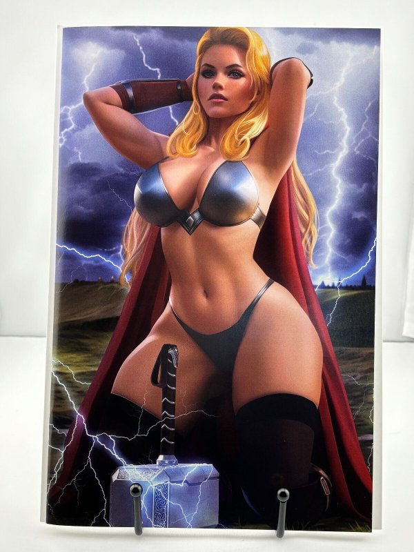 M House -Lady Thor Jane Foster - Daniel Murillo Virgin Nice Cover - NM, raw comic book in NM condition — front cover