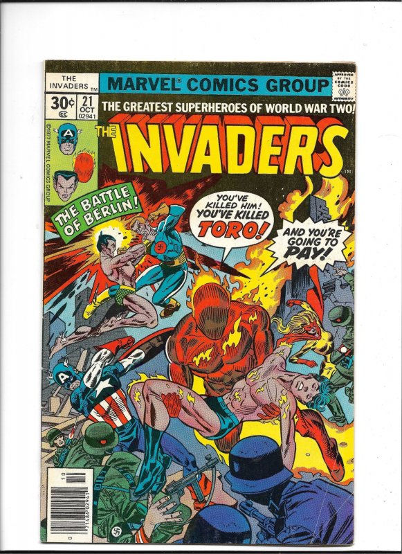The Invaders #21 (Marvel Comics, 1977), raw, ungraded comic book — front cover