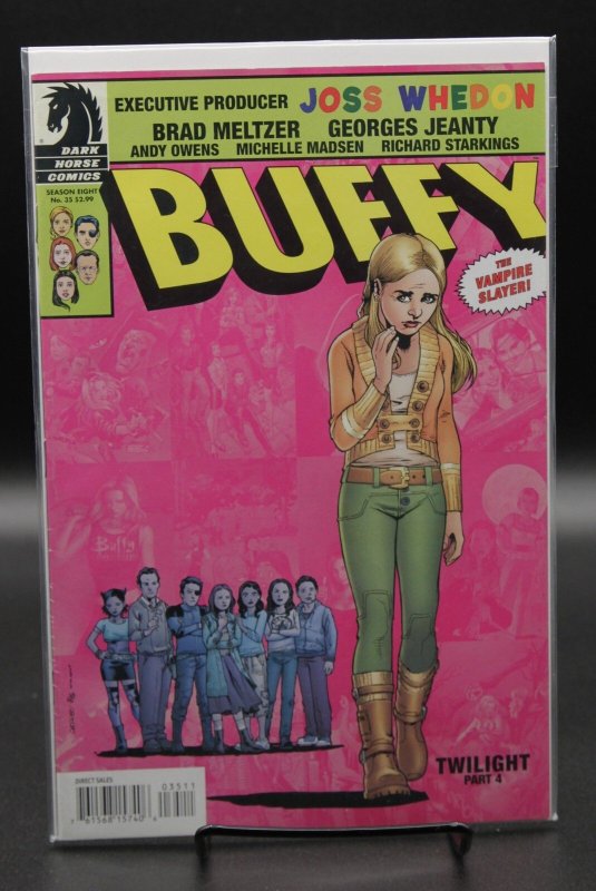 Buffy the Vampire Slayer Season Eight #35 (Dark Horse Comics, 2010), raw, ungraded comic book — front cover