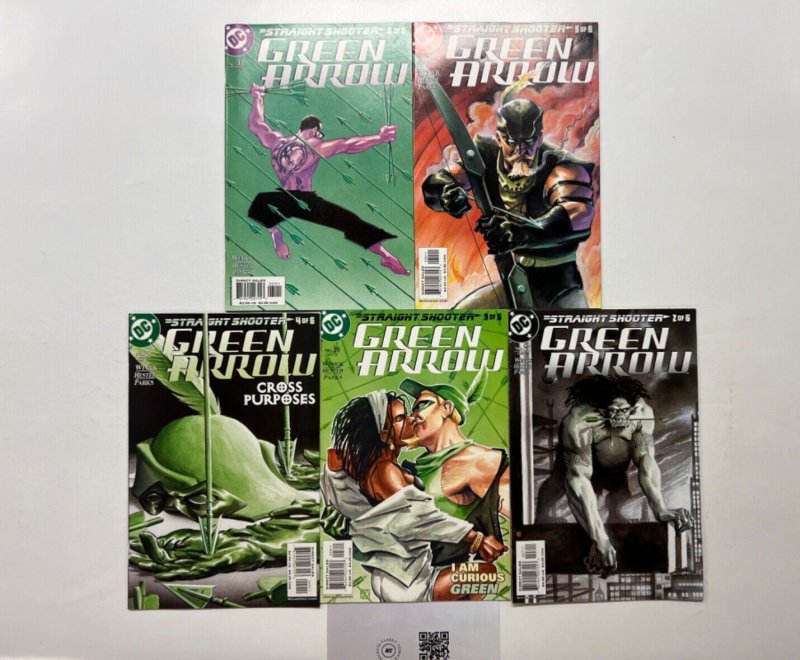 5 Green Arrow DC Comic Books # 27 28 29 30 31 Batman Superman Flash 47 JS42, raw, ungraded comic book — front cover