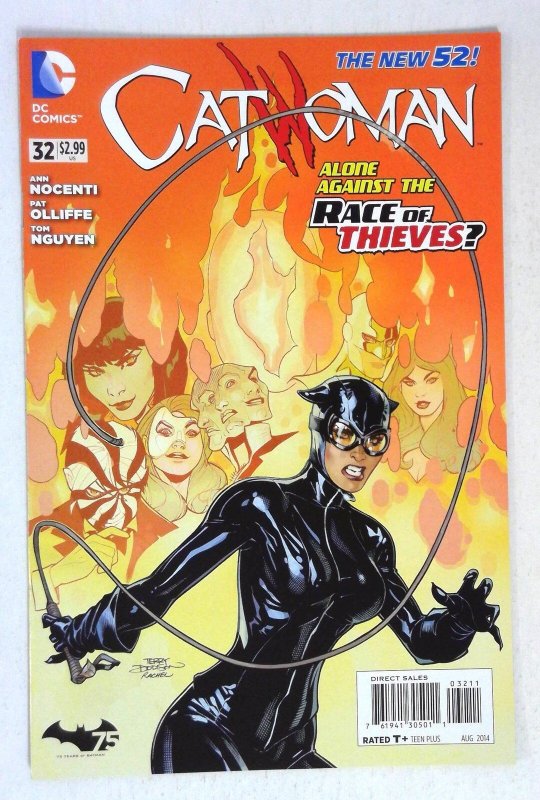 Catwoman #32 (DC Comics, 2014), raw comic book in NM- condition — front cover