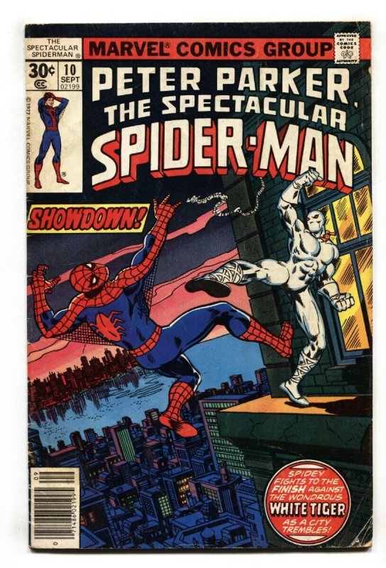 Spectacular Spider-Man #10 - 1977 - Marvel - G/VG - Comic Book (Marvel Comics, 1977), raw comic book in VG condition — front cover