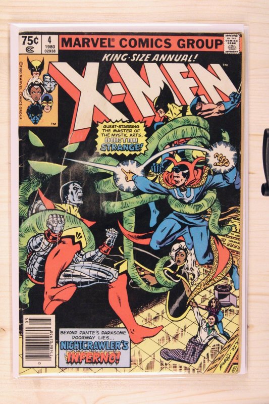 Giant-Size X-Men #4 (Marvel Comics, 1980), raw comic book in FN- 5.5 condition — front cover