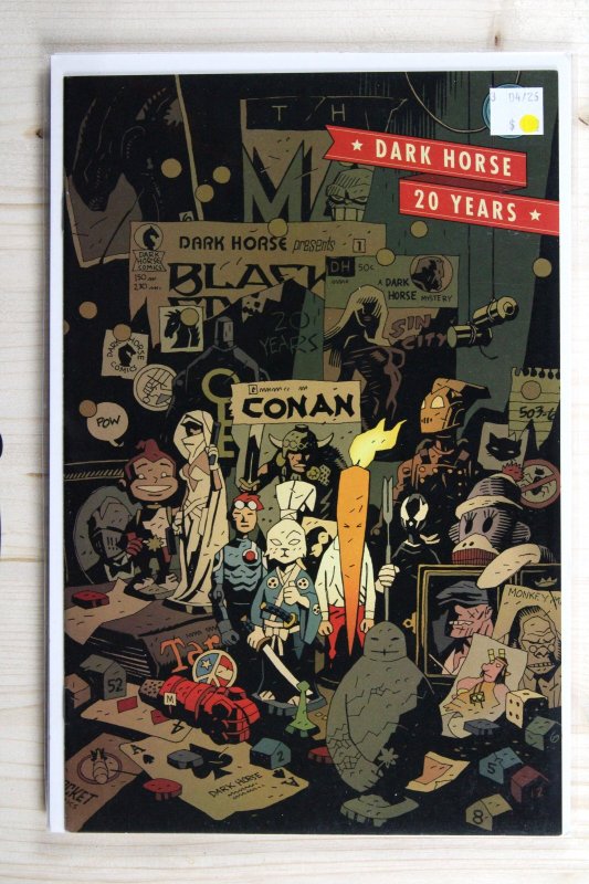 Dark Horse: Twenty Years #1 (Dark Horse Comics, 2006), raw comic book in NM 9.4 condition — front cover