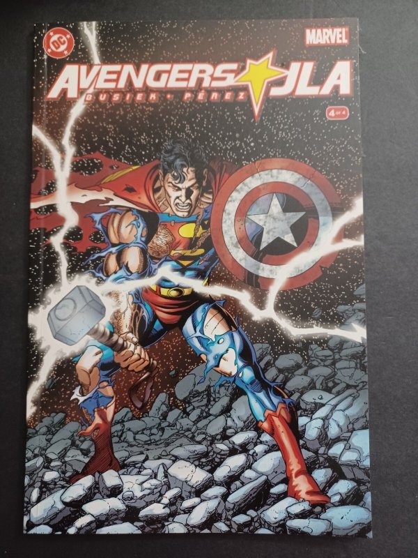 Avengers JLA #4 (2003), raw comic book in NM condition — front cover