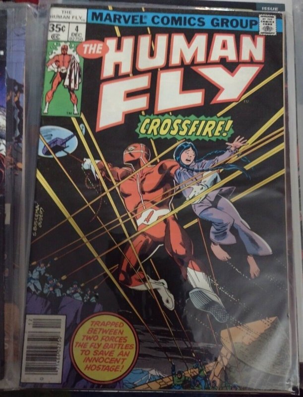The Human fly #4 (Marvel Comics, 1977), raw, ungraded comic book — front cover