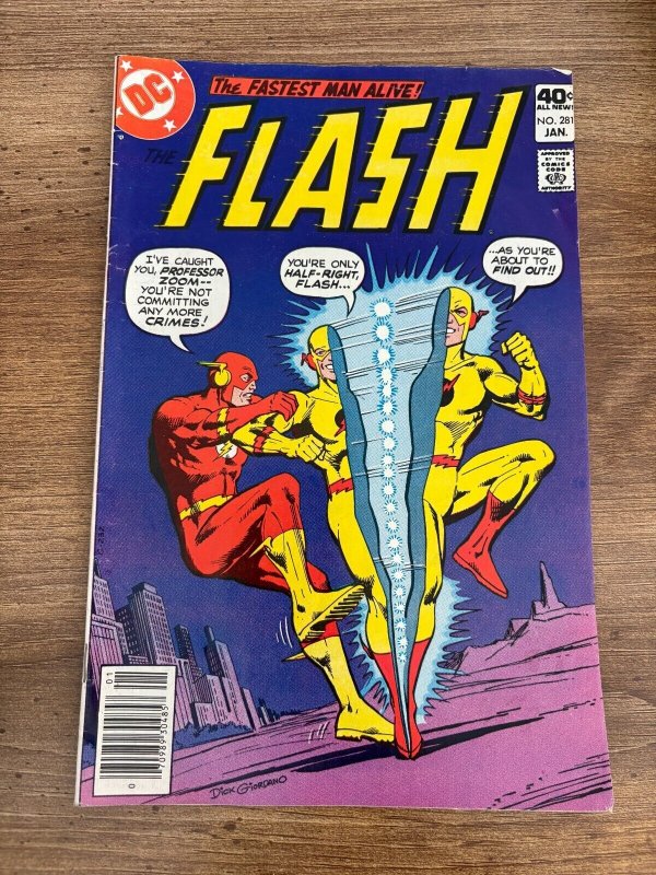Flash #281 (DC Comics, 1980), raw comic book in FN/VF condition — front cover
