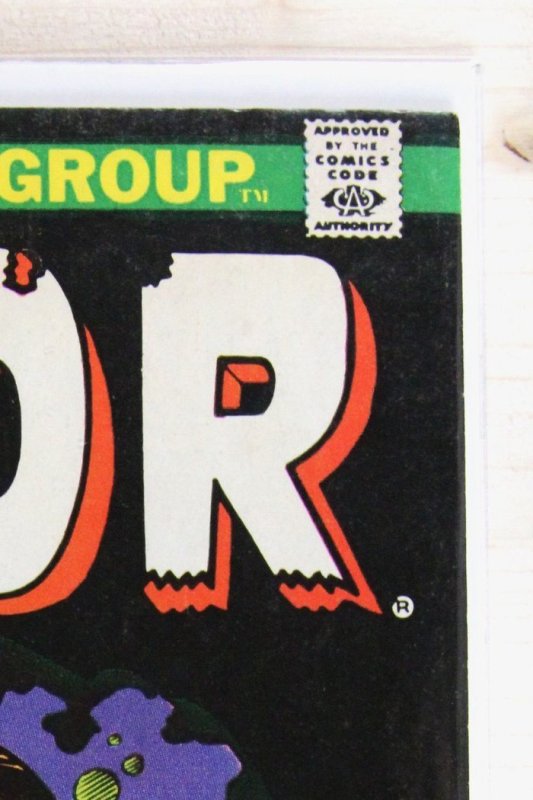 Thor #220 (Marvel Comics, 1974), raw comic book in VF- 7.5 condition — front cover