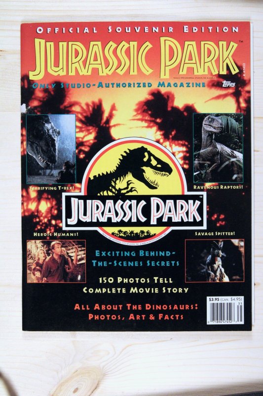 Jurassic Park Official Souvenir Edition - Only Studio-Authorized Magazine – Topp, raw, ungraded comic book — front cover
