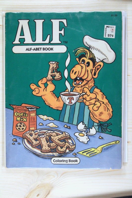 Alf: Alf-Abet Book – Kmart Books (retail Exclusive) (1980) 5.5 FN- Kmart Exclusi (1980), raw comic book in FN- 5.5 condition — front cover