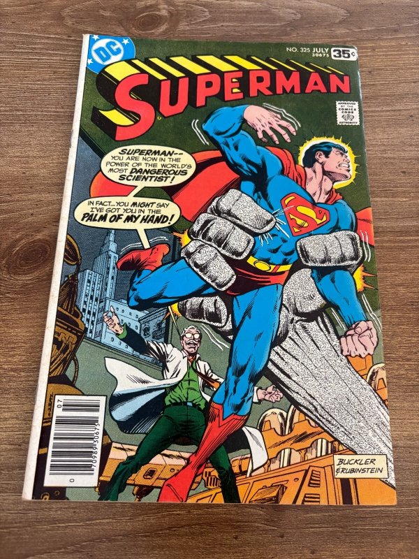 Superman #325 (DC Comics, 1978), raw comic book in FN/VF condition — front cover