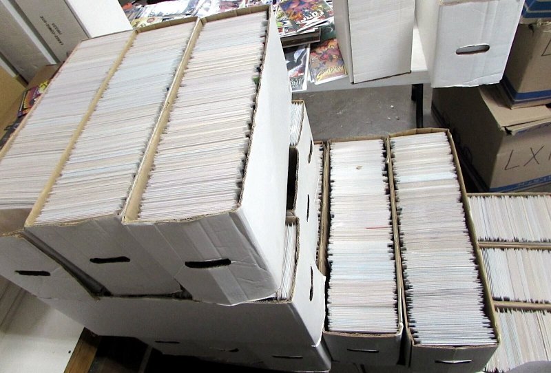 Huge 65 Comic Book Lot - Marvel, DC, Indies Comics Variety Titles No Duplicates, raw, ungraded comic book — front cover