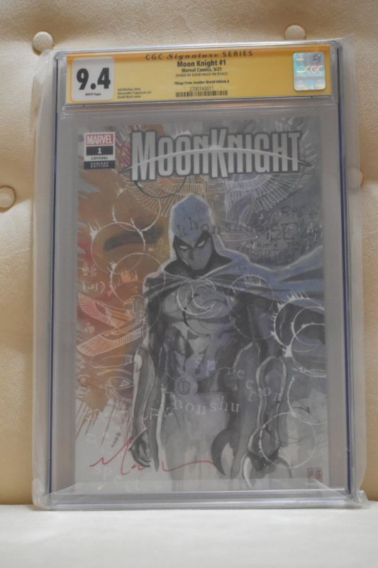 Moon Knight #1 (Marvel Comics, 2021), raw, ungraded comic book — front cover
