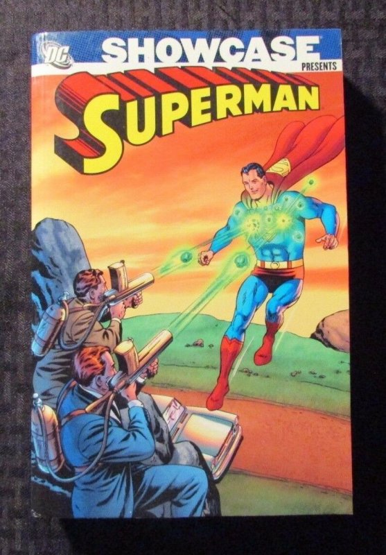 2007 DC Showcase Superman v.3 TPB SC VF 8.0 1st Printing (DC Comics, 2007), raw comic book in VF 8.0 condition — front cover