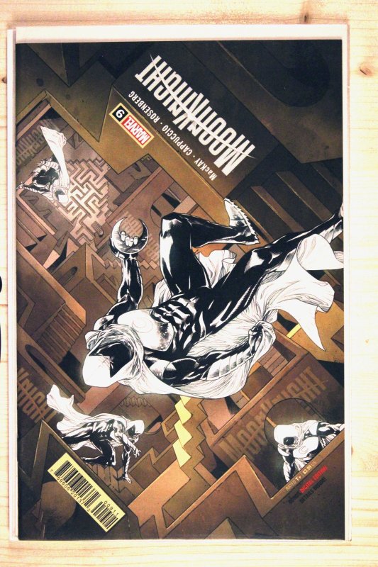 Moon Knight #6 (Marvel Comics, 2022), raw comic book in NM+ 9.6 condition — front cover