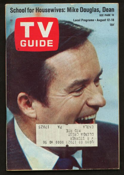 Mag: TV Guide 08/12/1967-Mike Douglas/george Carlin/chekhov G, raw, ungraded comic book — front cover