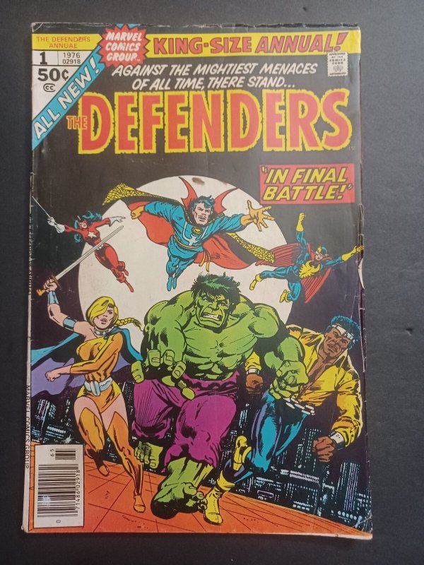 Defenders King Size Annual #1 (1976), raw comic book in VG condition — front cover