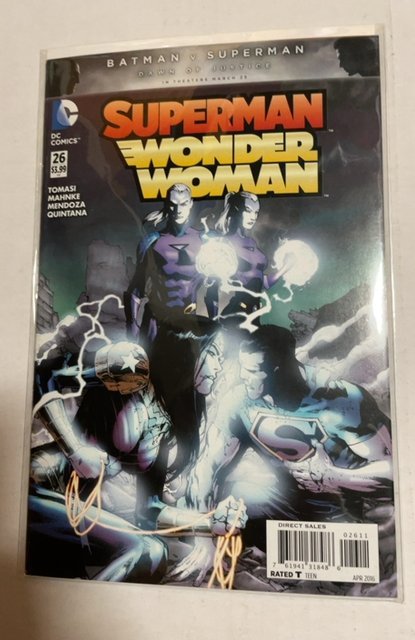 Superman/Wonder Woman #26 (2016), raw, ungraded comic book — front cover