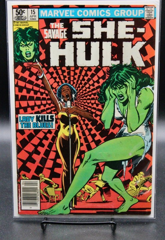 The Savage She-Hulk #15 (Marvel Comics, 1981), raw, ungraded comic book — front cover
