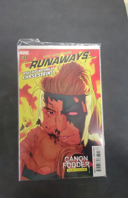 Runaways #31 (Marvel Comics, 2020), raw, ungraded comic book — front cover