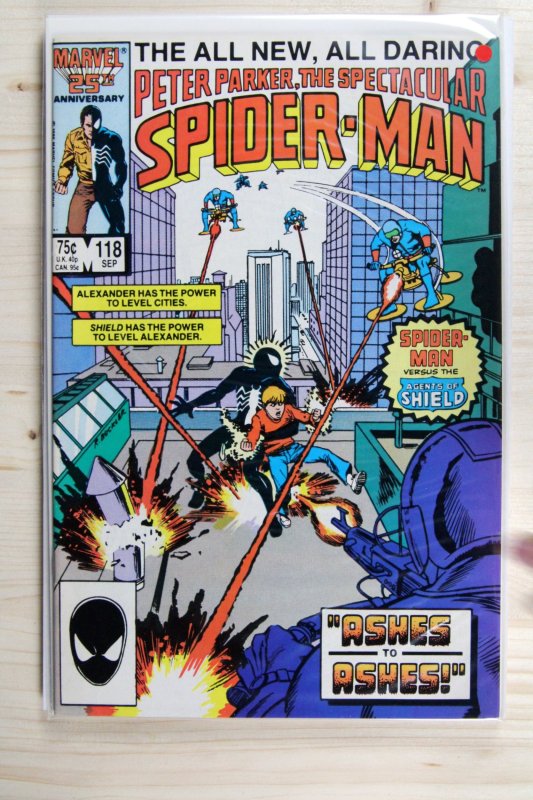 Peter Parker, the Spectacular Spider-Man #118 (Marvel Comics, 1986), raw comic book in VF+ 8.5 condition — front cover