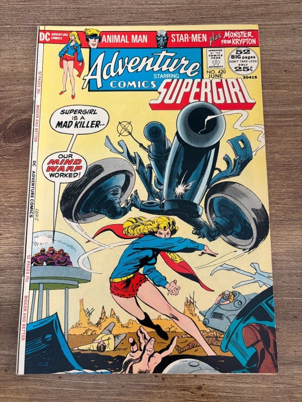 Adventure Comics #420 (DC Comics), raw comic book in VF/NM condition — front cover